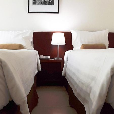 Park Hotel Cawang Джакарта Екстер'єр фото