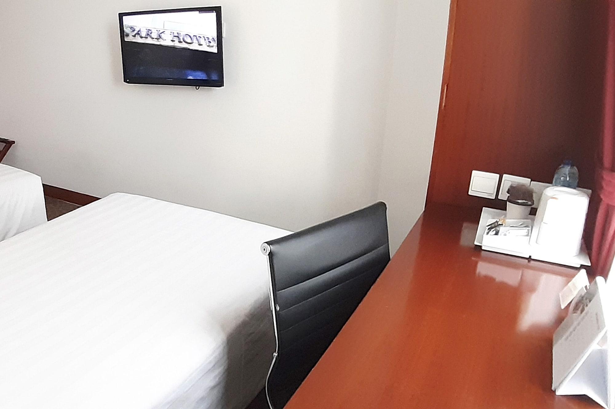 Park Hotel Cawang Джакарта Екстер'єр фото