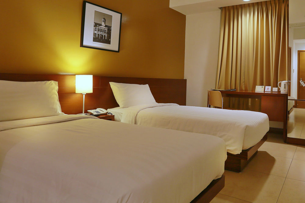 Park Hotel Cawang Джакарта Екстер'єр фото