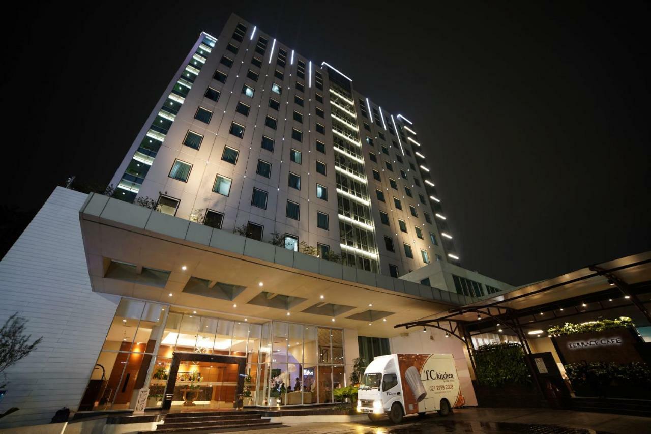 Park Hotel Cawang Джакарта Екстер'єр фото